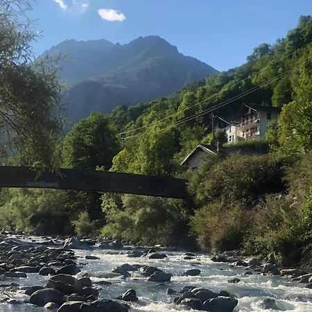 I Cinque Viaggiatori *